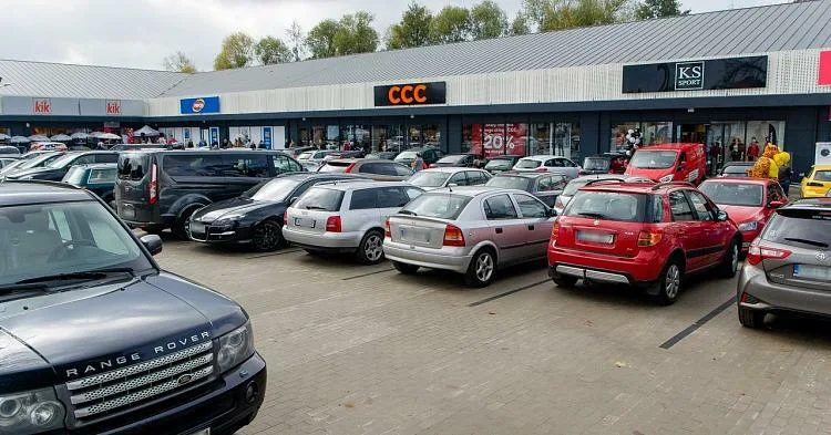 Fachmarktzentrum in Gostynin