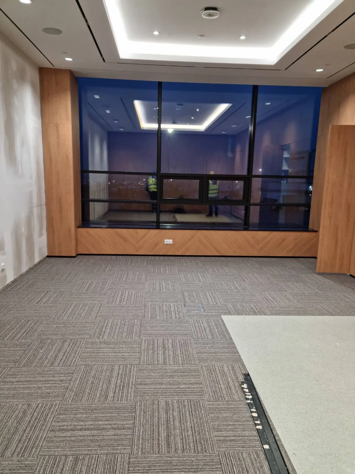LG Büro