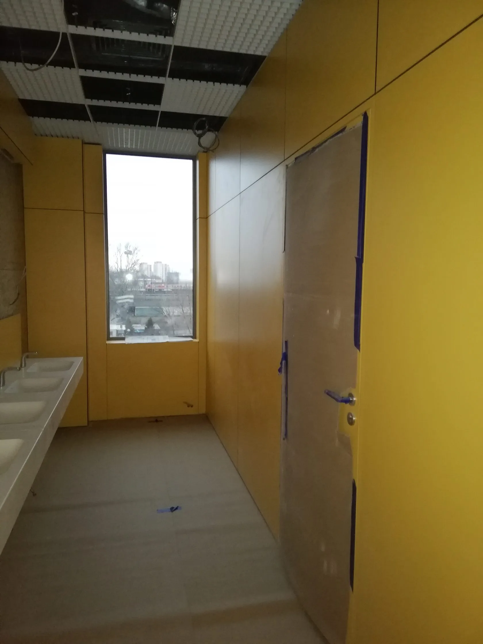 Bäder im Siemens Büro